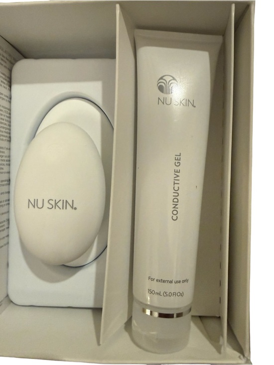 Skin Other - Nu Skin RenuSpa iO - NEW & SEALED (Expired Gel)